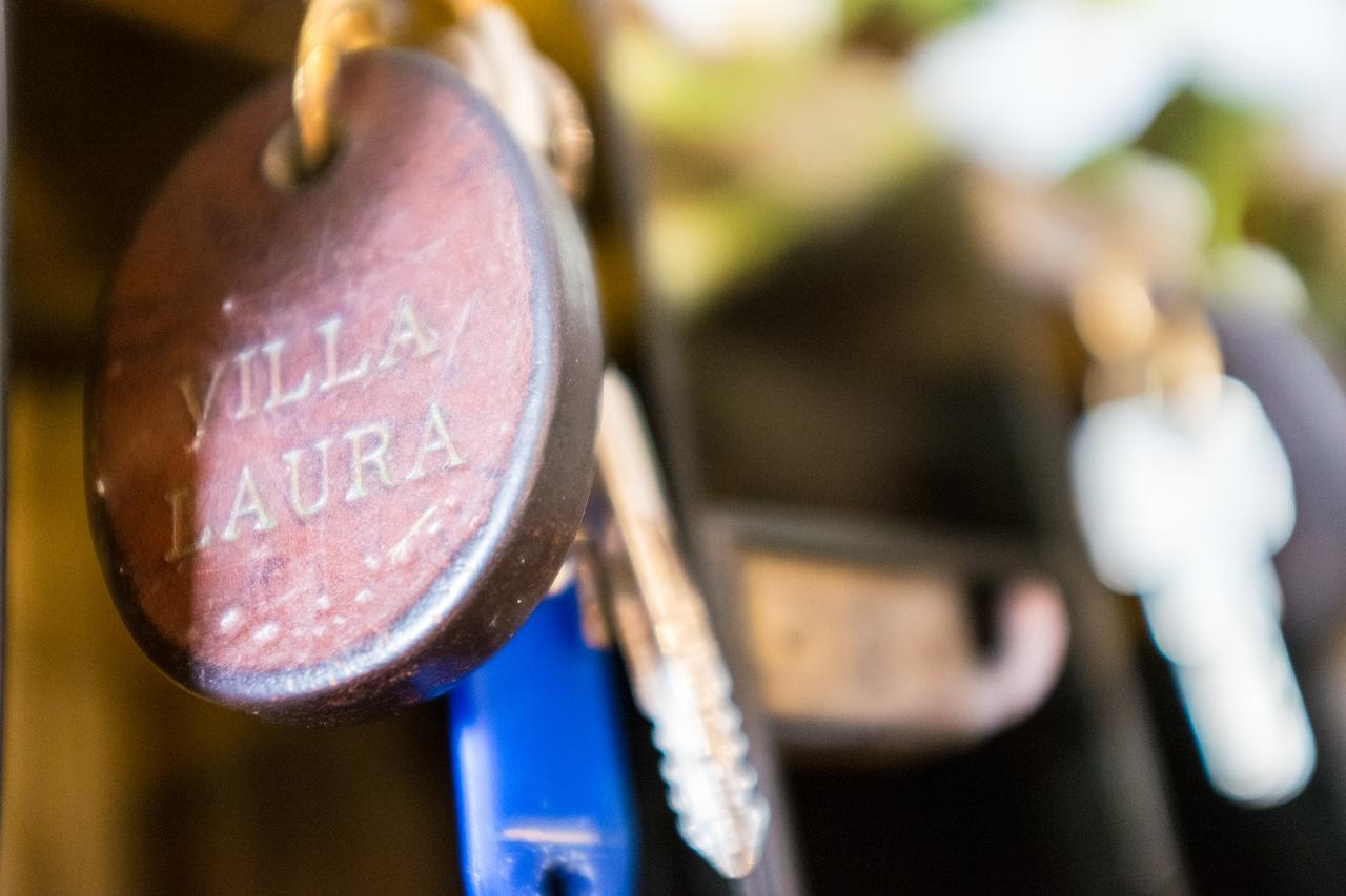 Hotel Villa Laura Римини Экстерьер фото